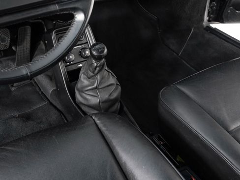 Used 1987 Porsche 911 Carrera image 20