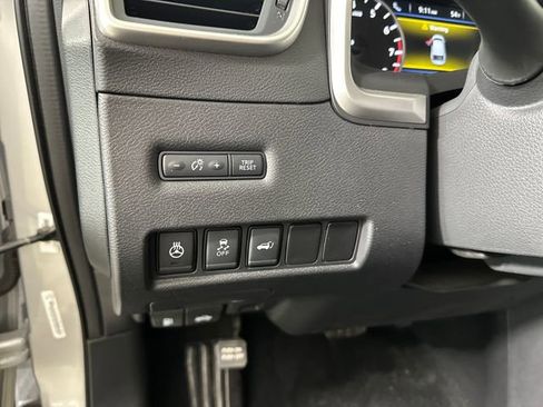 Used 2018 Nissan Murano SL image 19