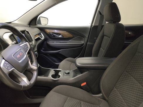 Used 2021 GMC Terrain SLE FWD image 17