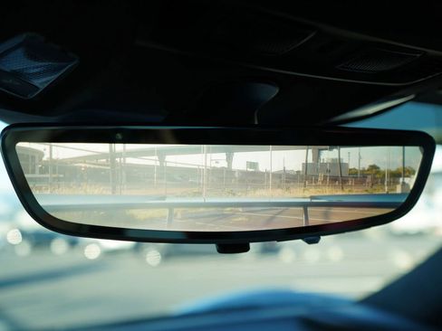 Used 2020 Chevrolet Corvette Stingray Premium Cpe w/ 3LT Preferred Equipment Group image 32