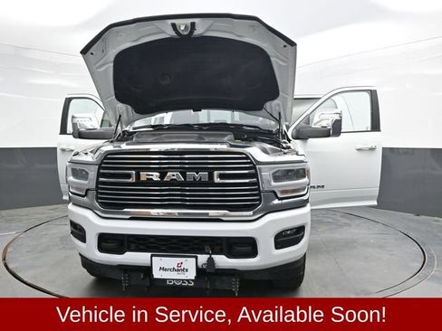 Used 2024 RAM 2500 Laramie AWD/4WD image 44