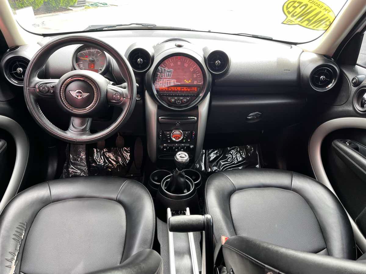 Used 2015 MINI Cooper Countryman FWD image 8
