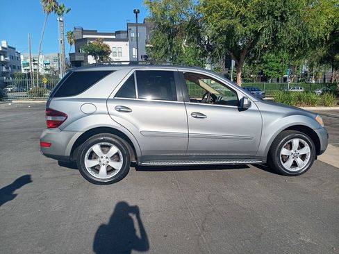 Used 2010 Mercedes-Benz ML 350 2WD image 4