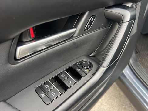 Used 2025 MAZDA CX-50 AWD 2.5 S w/ Weather Package image 32