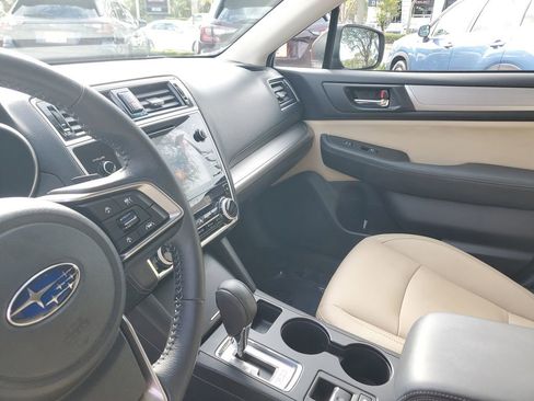 Used 2019 Subaru Outback 2.5i Premium image 22