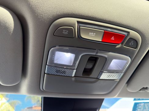 Used 2024 Kia Telluride S w/ S Sunroof Package image 36