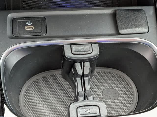 Used 2026 Mercedes-Benz GLB 35 AMG 4MATIC image 29