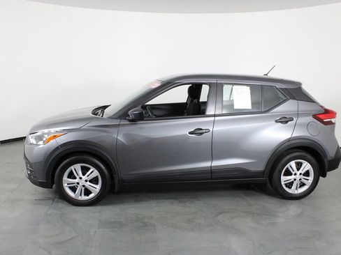 Certified 2020 Nissan Kicks S FWD image 13