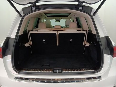 Used 2025 Mercedes-Benz GLS 450 4MATIC image 59