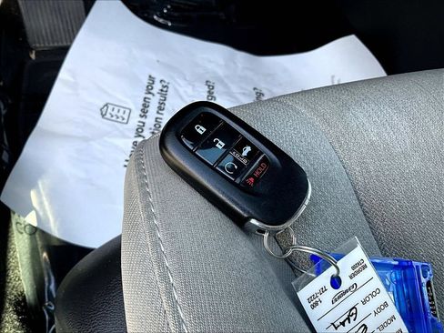 Used 2024 Honda Accord EX image 32