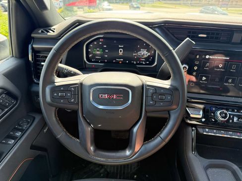 Used 2026 GMC Sierra 2500 AT4 w/ AT4 Premium Plus Package AWD/4WD image 13