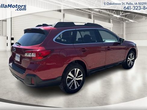 Used 2019 Subaru Outback 2.5i Limited AWD/4WD image 3