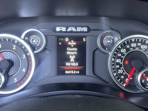 Used 2024 RAM 2500 Big Horn AWD/4WD image 39