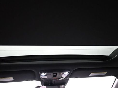 Used 2022 Kia K5 GT-Line w/ GT-Line FWD Premium Package image 6