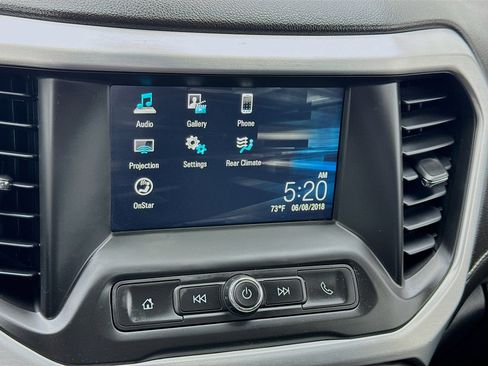 Used 2019 GMC Acadia SLE w/ LPO, Floor Liner Package image 9