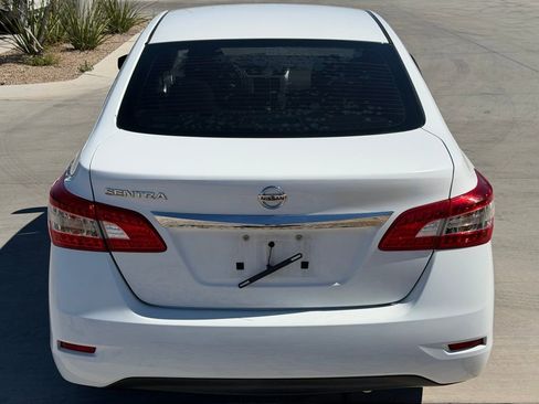 Used 2015 Nissan Sentra S image 13