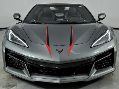 Used 2023 Chevrolet Corvette Z06 image 5