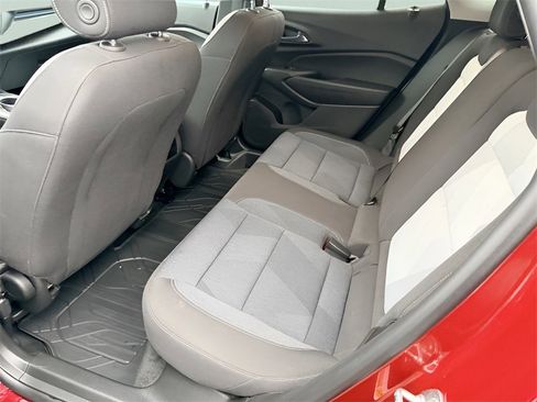 Used 2024 Chevrolet Trax LS w/ LS Convenience Package image 30