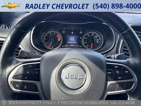 Used 2021 Jeep Cherokee Latitude Lux 80th Anniv w/ Quick Order Package 26U 80TH AWD/4WD image 5