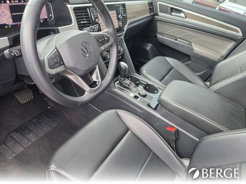Used 2021 Volkswagen Atlas SEL AWD/4WD image 14