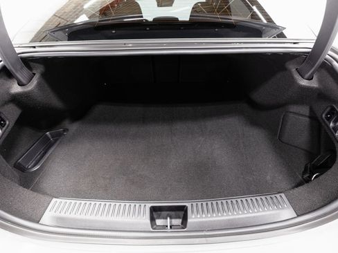 Used 2025 Mercedes-Benz E 53 AMG e 4MATIC Sedan w/ Multicontour Seating Package image 31