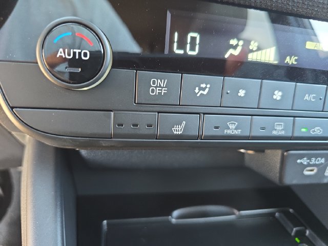 Certified 2026 Subaru Outback Limited AWD/4WD image 19
