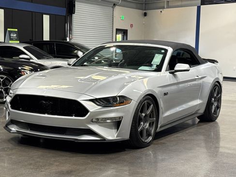 Used 2019 Ford Mustang GT Premium RWD image 8