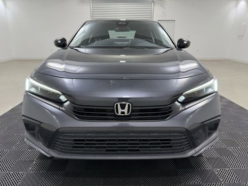 Used 2023 Honda Civic Sport image 2