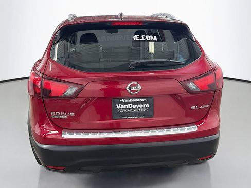 Used 2017 Nissan Rogue Sport SL w/ SL Premium Package AWD/4WD image 8