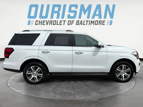 Used 2024 Ford Expedition Limited AWD/4WD image 7