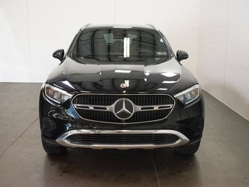 Used 2023 Mercedes-Benz GLC 300 4MATIC image 2