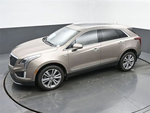 Certified 2023 Cadillac XT5 Premium Luxury w/ Technology Package image 39