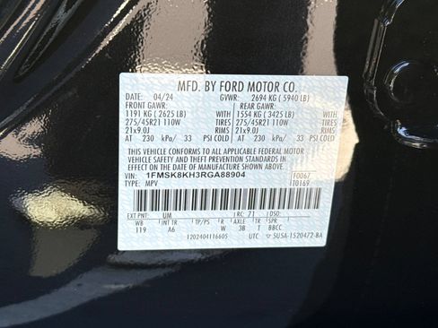 Used 2024 Ford Explorer ST-Line w/ Class IV Trailer Tow Package AWD/4WD image 44