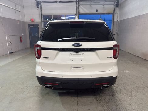 Used 2016 Ford Explorer Sport AWD/4WD image 5