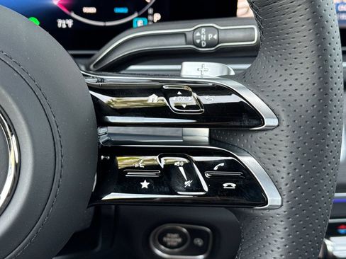 New 2026 Mercedes-Benz GLS 450 4MATIC image 27