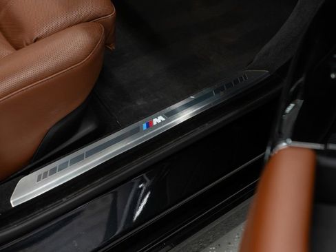 Used 2023 BMW 760i xDrive w/ Executive Package AWD/4WD image 12