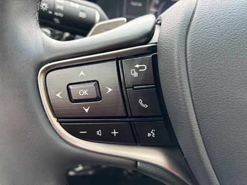 Used 2024 Lexus ES 350 w/ Premium Package FWD image 18