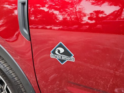 New 2025 Ford Bronco Sport Outer Banks image 23