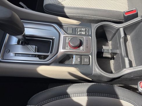 Used 2019 Subaru Forester Premium image 20