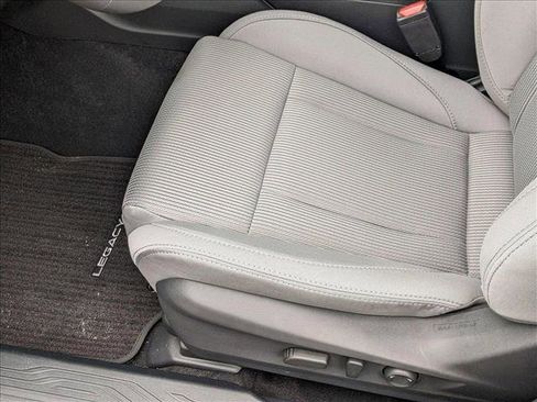 Used 2025 Subaru Legacy Premium w/ Popular Package #1A image 4