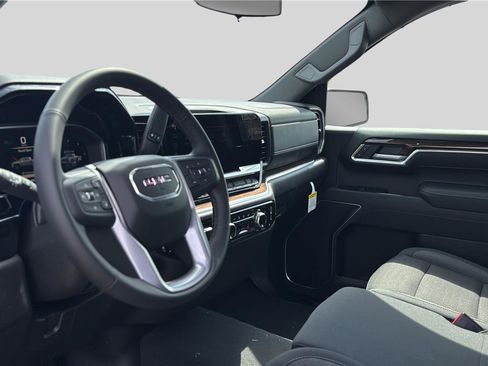 New 2026 GMC Sierra 1500 Elevation image 15