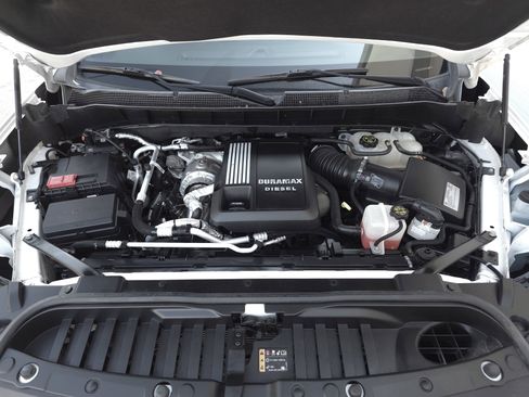 Used 2021 Chevrolet Silverado 1500 LT w/ All Star Edition Plus image 40