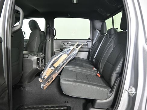 Used 2025 RAM 1500 Big Horn AWD/4WD image 17