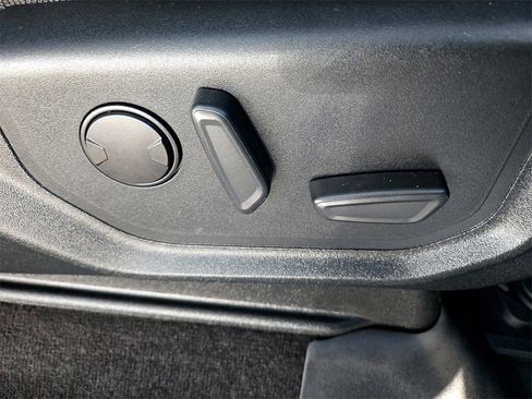 Used 2019 Ford F150 XLT w/ Equipment Group 302A Luxury image 28