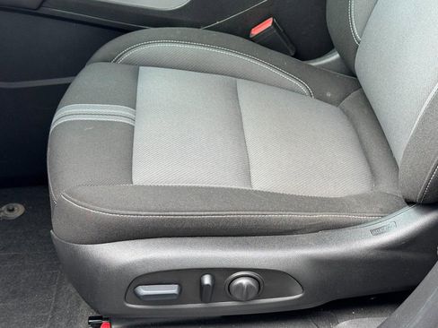 Used 2024 Chevrolet Blazer LT w/ Convenience Package FWD image 25