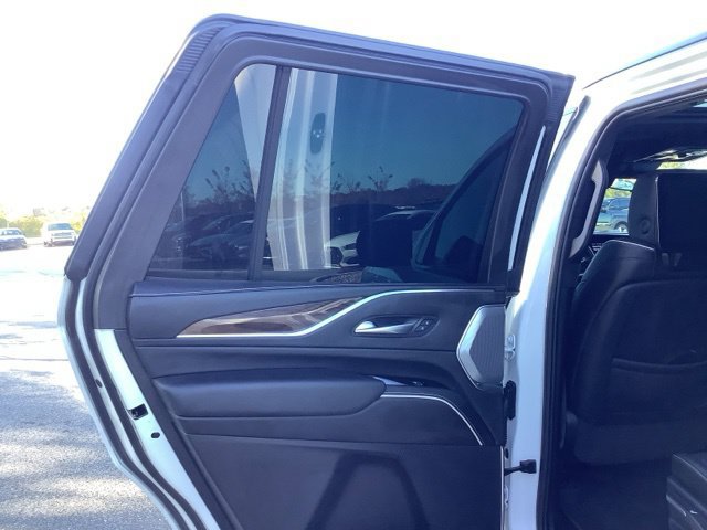 Used 2024 Cadillac Escalade Sport Platinum w/ LPO, ONYX Package AWD/4WD image 20