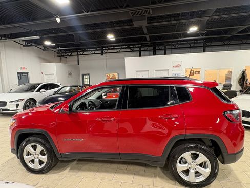 Used 2018 Jeep Compass Latitude w/ Popular Equipment Group image 29