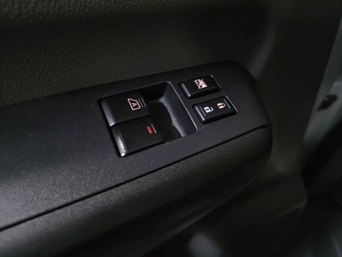 Used 2019 Nissan NV 3500 SV w/ Navigation Package RWD image 27