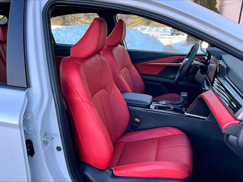 Used 2026 Toyota Camry XSE image 8