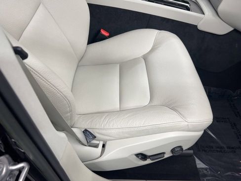 Used 2023 Volvo XC90 B6 Plus w/ Protection Package image 24